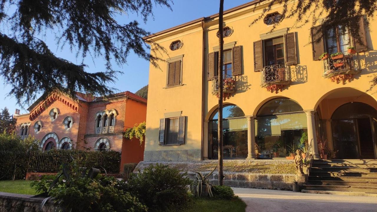 Villa Riva Lago - Apartment With Parking Tavernola Bergamasca Exteriér fotografie